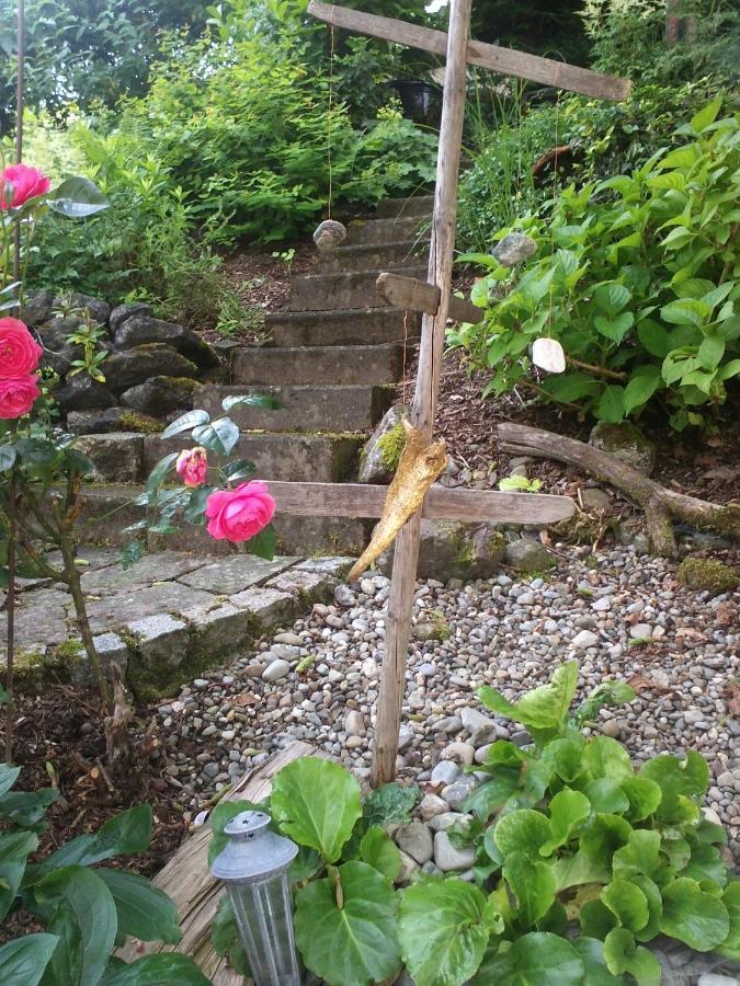 Bed & Breakfast Bodensee Mit Herz Stockach Exterior photo